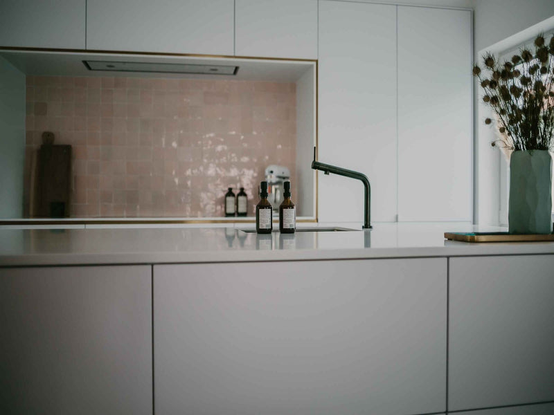 Washing up with style: Sustainable kitchen design for aesthetic environmental friendliness 