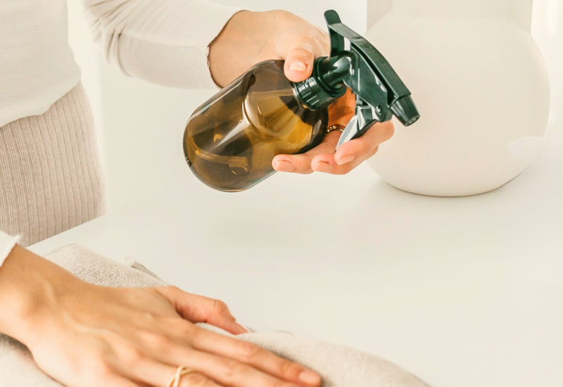 Multi-talent: Our universal cleaner combines natural cleaning power with Scandinavian design